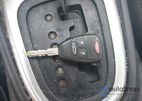 2012 Chrysler 200 Lx z USA, uszkodzony, nr VIN 1C3CCBAB6CN105489